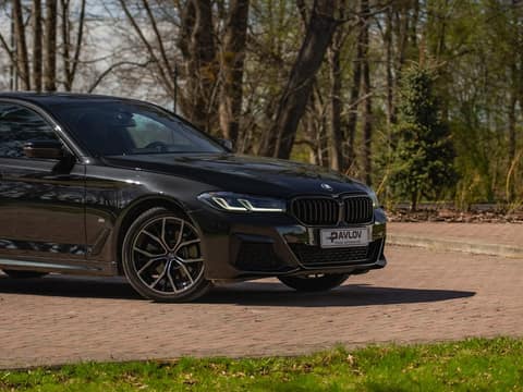 BMW 520d G30 2020 (у697во39), фото 1
