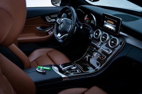 Mercedes-Benz C300 cabrio 2018 (с579ук39), фото 5
