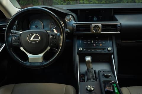 Lexus IS 2016 (С688УН39), фото 6