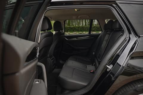 BMW 520d G31 2018 (С632УН39), фото 3