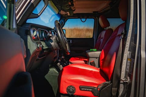 Jeep Wrangler cabrio 2019 (у812аа39), фото 9