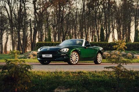 Fiat 124 Spider cabrio 2017 (с283тн39), фото 4