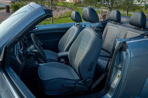 Volkswagen Beetle 2017 (с788ту39), фото 7