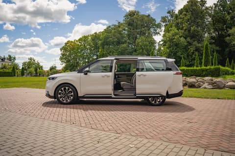 Kia Carnival 2020 (т184мо39), фото 5